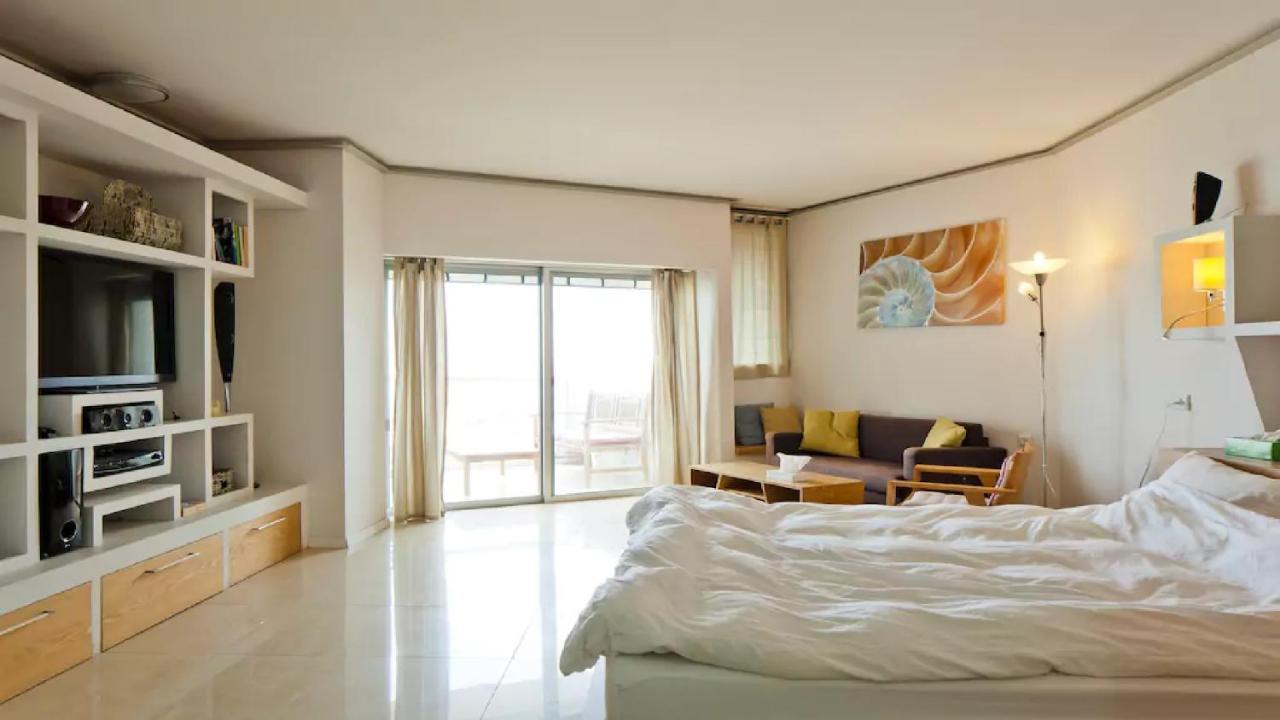 Luxury Sea View Apartment Herzelia エクステリア 写真